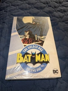 Batman: The Golden Age Volume Uno (1) DC Comics, brossura - Foto 1 di 6