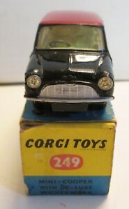 Corgi Toys 249 Morris Mini Cooper De-Luxe ''Wickerwork'',     ''original''
