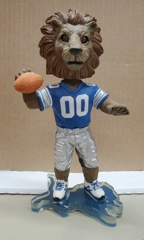NFL Legends Of The Field Detroit Lions Roary Mascot Bobblehead Limited Rare Cover