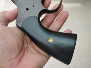 COLT 1917 & 1909 U.S. ARMY NEW SERVICE AFTERMARKET WOOD GRIPS LOOK OLD VINTAGE - Picture 1 of 20