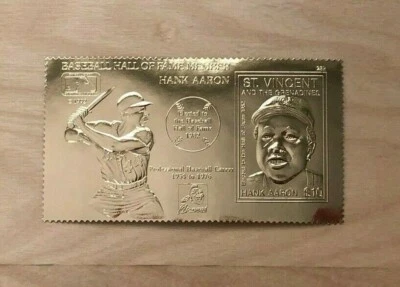 St. Vincent 1996 - Hank Aaron, Hall of Fame, Baseball 23k Gold Foil Stamp - MNH - Image 1 of 2