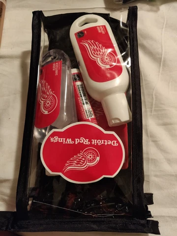 4-Piece Clear Bag Gift Set - NHL Detroit Red wings= Cover