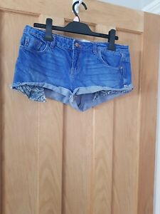Denim Shorts New look Hotpant Ladies Size 12 With Exposed Pockets Used Condition
