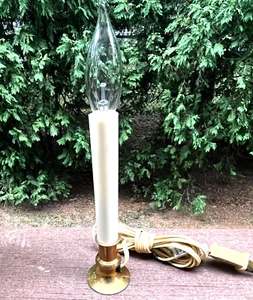 Solid Brass Christmas Electric Window Candlestick Display 9.1/2 H 1970's - Picture 1 of 3