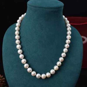 Gorgeous 10-11mm AAA+ South Sea Round White Pearl Necklace 18inch 14k Gold P - Picture 1 of 6