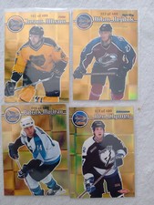 1999/00 Prism Holographic Gold /480 Lot of 4