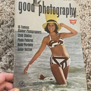 1967 Good Photography 16 Famous Photographers Photos Softcover Female Figures - Picture 1 of 22