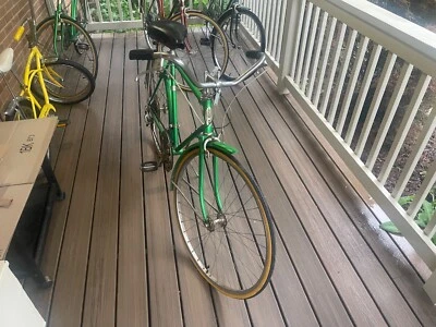 1973 Schwinn Suburban Men’s 10-Speed Bike Bicycle Flamboyant Green - Image 1 of 4