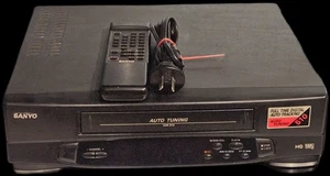 Sanyo VHR-510 VCR VHS Video Cassette Tape Recorder w/Remote Control Tested Works - Picture 1 of 23