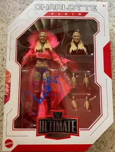 Charlotte Flair - **FIRMADO A MANO** Figura Ultimate Edition ~ Prueba exacta - Imagen 1 de 2