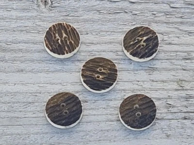 New Kilt Replacement Scottish Brown/Natural Real Stag Horn Buttons Medium x 5 - Image 1 of 4