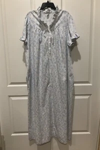 Vtg At home wear Size 3XL Sears Nightgown Housecoat While Floral Short Sleeve - Picture 1 of 18