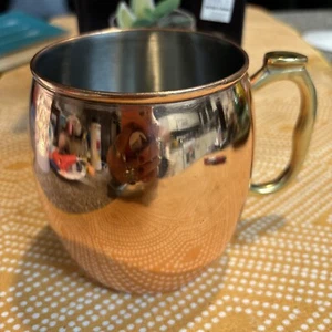 NEU Oggi Moscow Mule Becher verkupfert Tasse 20 Unzen griffiger Griff Kelch  - Bild 1 von 6