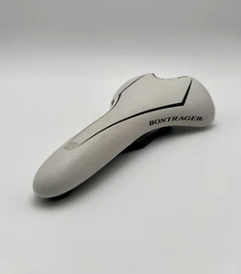 Bontrager Inform R1 Saddle 146mm Wide White Cromoly Rail Great Condition - Picture 1 of 13