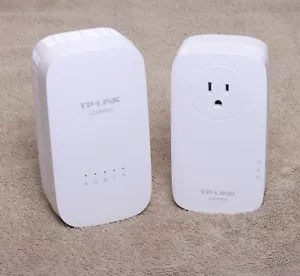 TP-LINK Powerline Kit AC1750 Wi-Fi Range Extender & AV1200 TL-WPA8730 TL-PA8010P - Picture 1 of 6
