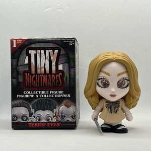 Just Play Tiny Nightmares Terrif-Eyes Serie 1 M3gan Megan Sammelfigur - Bild 1 von 7
