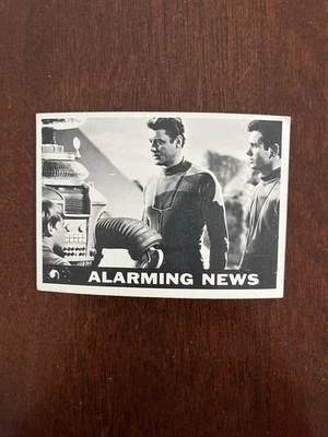 1966 Topps Lost In Space #29 Alarming News   VG-EX   Free Shipping! - Image 1 of 2