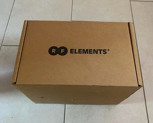 RF ELEMENTS SH-CC-5-90 ANTENNA SETTORIALE 5 GHZ 90 Gradi NUOVA - Zdjęcie 1 z 2