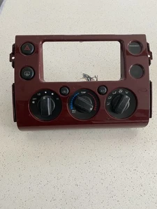 07-14 Toyota FJ Cruiser Climate Control With Burgundy Red Bezel OEM - Picture 1 of 5