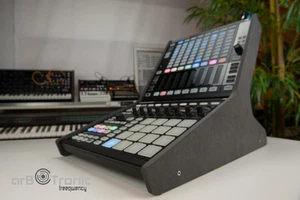New! Native Instruments Maschine Mk3 / Maschine Jam Rack Holz Ständer Duo Stand - Bild 1 von 12