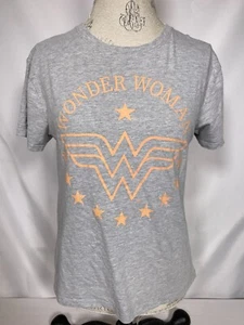 Wonder Woman Heather Grey Short Sleeve T-Shirt Women's SMALL - Picture 1 of 7
