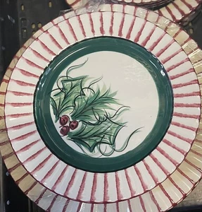 Gail Pittman Hollylujah Hand Painted Fluted Ceramic Salad Plate Signed 1995 8.5” - Picture 1 of 4