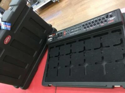 SKB STAGE FIVE PRO PEDAL BOARD PREAMP 115/230V 1A 50WAmp - SKB PS-55 - Image 1 of 4