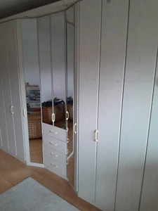 Schlafzimmerschrank Esche weiß mit Maßerung 3,60 Meter x 2,25 Meter x 60 cm - Bild 1 von 4