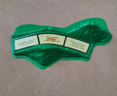 Vintage 1981 Game of Life Replacement Piece - Image 1 of 3