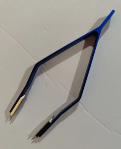 Uhr Federsteg Zange Werkzeug Pinzette Leichtlegierung blau - Bild 1 von 4
