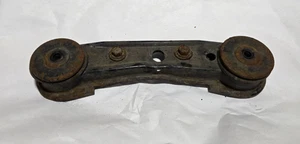 03-11 Honda ELEMENT AWD Rear Differential Carrier Mount Bracket DIFF 3RD MEMBER - Picture 1 of 3