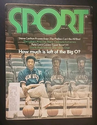 Revista deportiva abril 1973 Oscar Robertson Milwaukee Bucks Steve Carlton B63:69 Foto 1 de 4