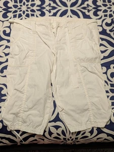 Y2K Abercrombie And Fitch Women’s White Cargo Capri Cropped Pants Size Small - Picture 1 of 6