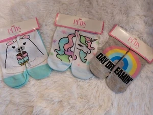 NWT Justice Girls Ankle Socks 6 Pair Total Bear Rainbow Unicorn Size Sm/Med (9) - Picture 1 of 2