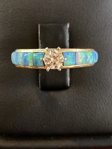 14 Karat Gelbgold Ring eingelegt mit natürlichem australischem Feueropal - Bild 1 von 4