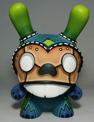 Rsin Art Custom Dunny 8 " - Immagine 1 di 4