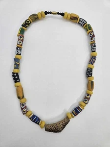 Afrikanische Tribal Stil Glasperlen Halskette gelb und bunt - Bild 1 von 2