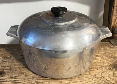 Wagner Ware Sidney -O- Magnalite 4248-P 5Qt Stock Pot Dutch Oven w/ Lid - Image 1 of 3