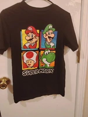 Nintendo Super Mario Bro. Boys T Shirt Size 14/16 - Image 1 of 3