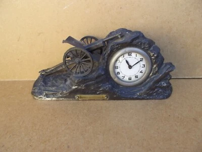 ancienne pendule 14.18 ww1 objet de poilus signé E.RICHER casque canons régule - Photo 1/4