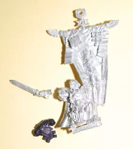 Warhammer 40k - Space Marines - Classic Space Marine Standard Bearer #D - Picture 1 of 1