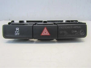 VAUXHALL MOKKA 2012-16 HAZARD SWITCH PANEL 95016183                        #6425 - Picture 1 of 9