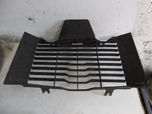 HONDA v30 magna 500 RADIATOR GRILL - Picture 1 of 4