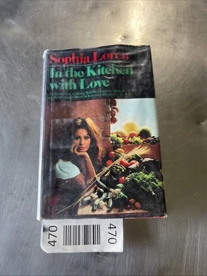 In The Kitchen With Love HCDJ Sophia Loren 1972  American Edition Hardcover - Image 1 of 4