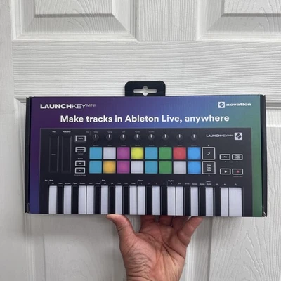 Novation Launchkey Mini MK3 Keyboard Controller - Image 1 of 4