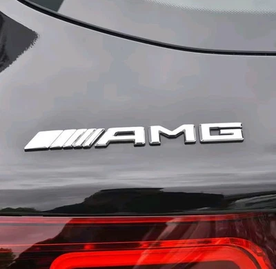 Pegatina trasera 3D metálica Mercedes-Benz AMG - Accesorio coche premium Foto 1 de 4