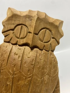 Gancho primitivo de madera con alas articuladas de búho talladas a mano de colección arte popular pared de 11" - Imagen 1 de 21
