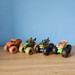 Paquete Monster Truck X4 de Hot Wheels - Imagen 1 de 5