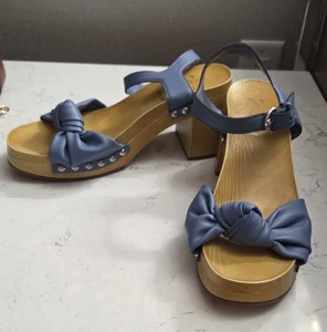 Sam & Libby Blue Knot Sandal With Wood Block Heel Size 8 - Picture 1 of 8