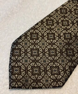 Brand New Stylish Tie By BARCELONA - Picture 1 of 4